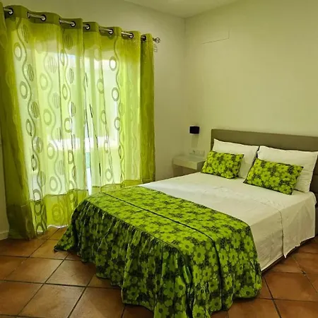 Lemon Tree Relaxing Maison d'hôtes