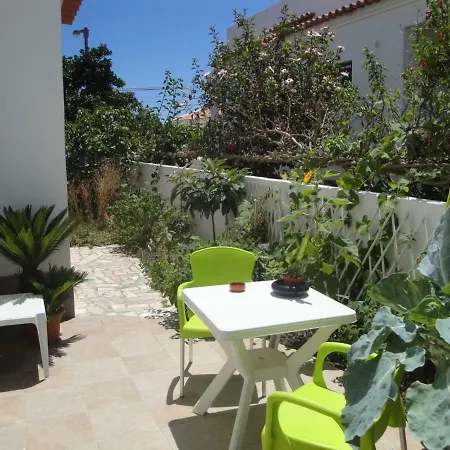 Lemon Tree Relaxing Maison d'hôtes Lagos