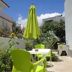 Lemon Tree Relaxing بيت ضيافة لاغوس