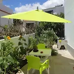 بيت ضيافة Lemon Tree Relaxing لاغوس